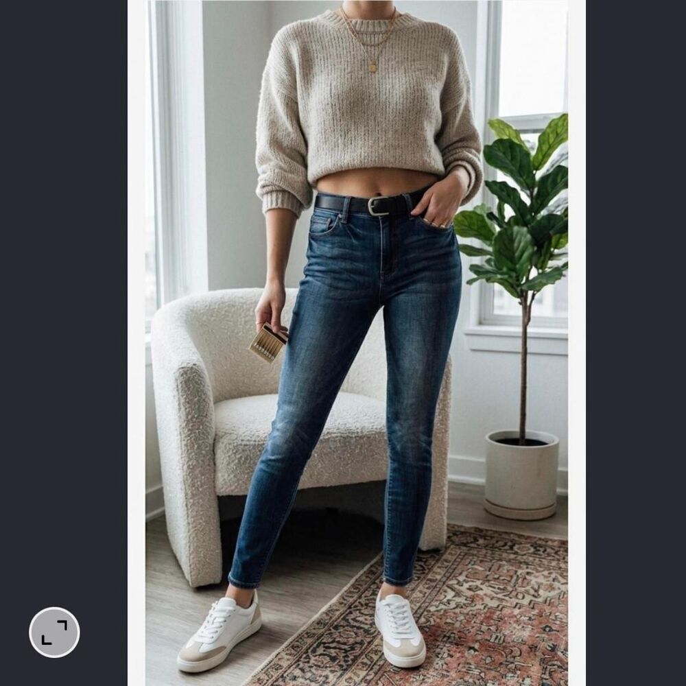 Express Women's Blue  Jeans